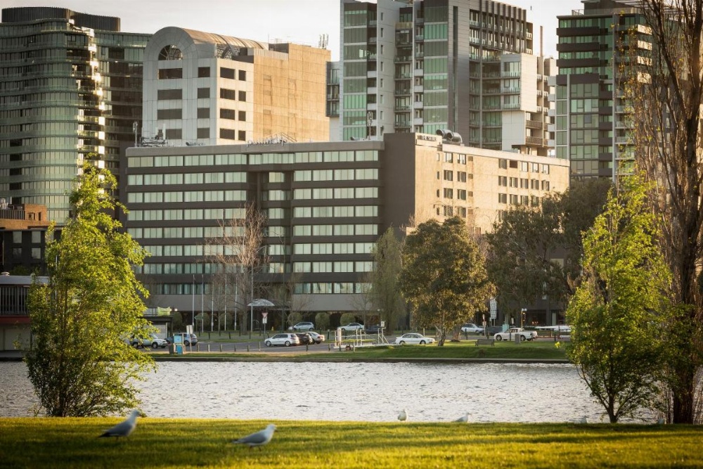 Pullman Melbourne Albert Park Image 19